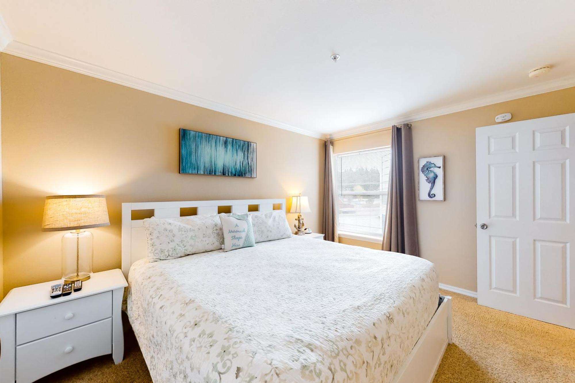 Waters Edge Apartment Salishan Beach Phòng bức ảnh